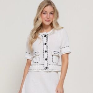 1110 • White Short Sleeve Cardigan w/Black Stitch Details & Cute Flap Pockets